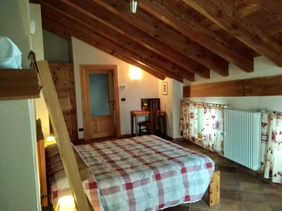 Affittacamere I Picchi Gressan Exterior foto